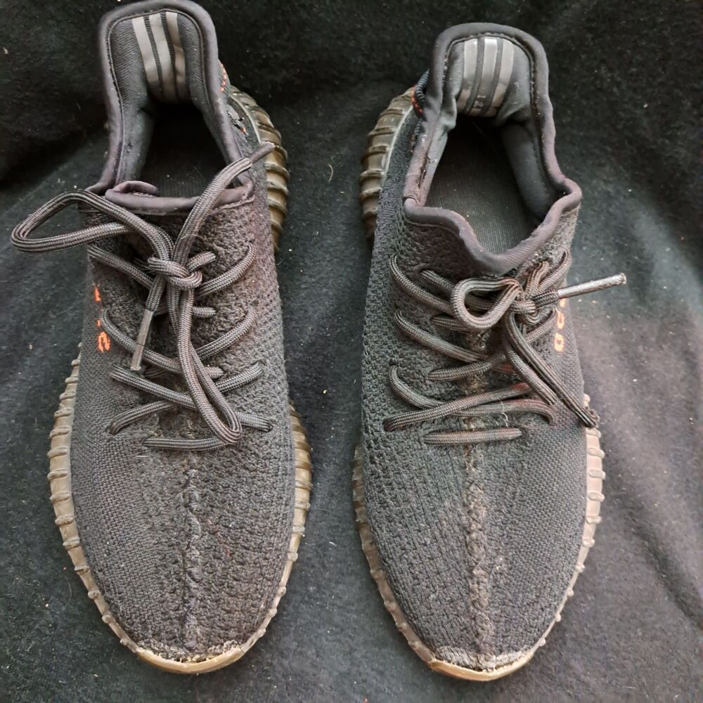 adidas Yeezy Boost YLPS 320 Athletic Sneakers Black, Size 8 bad condition